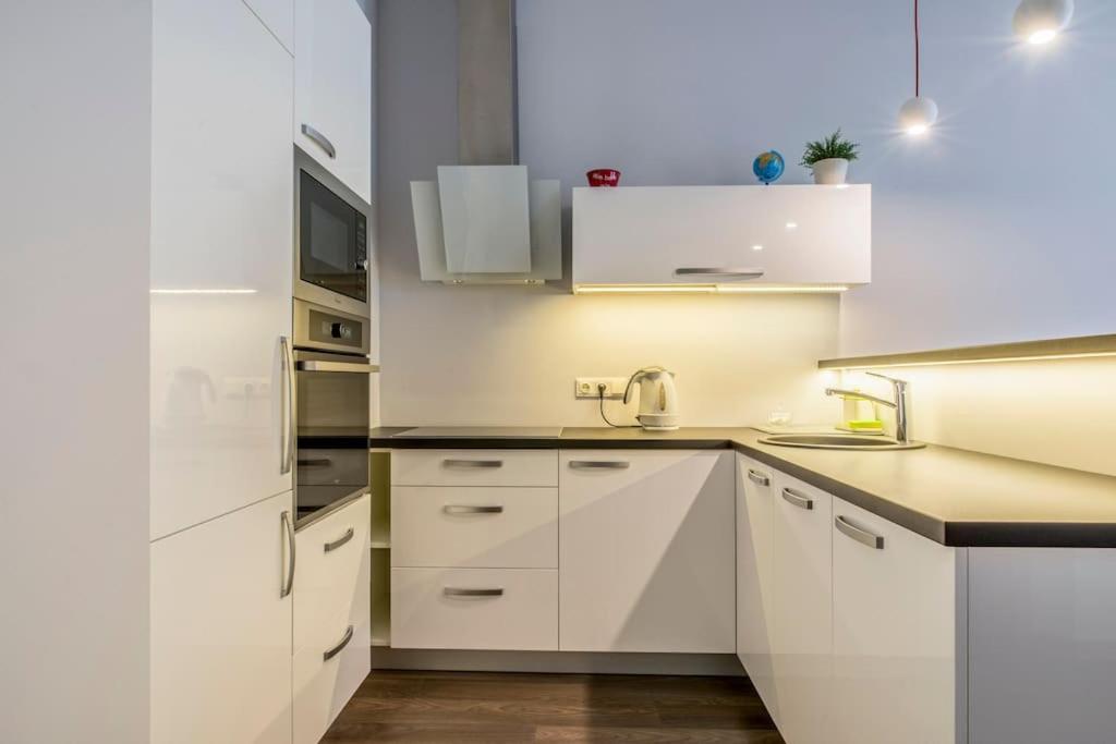 Апартаменты Superb Brand New Centra, Riga, Latvia