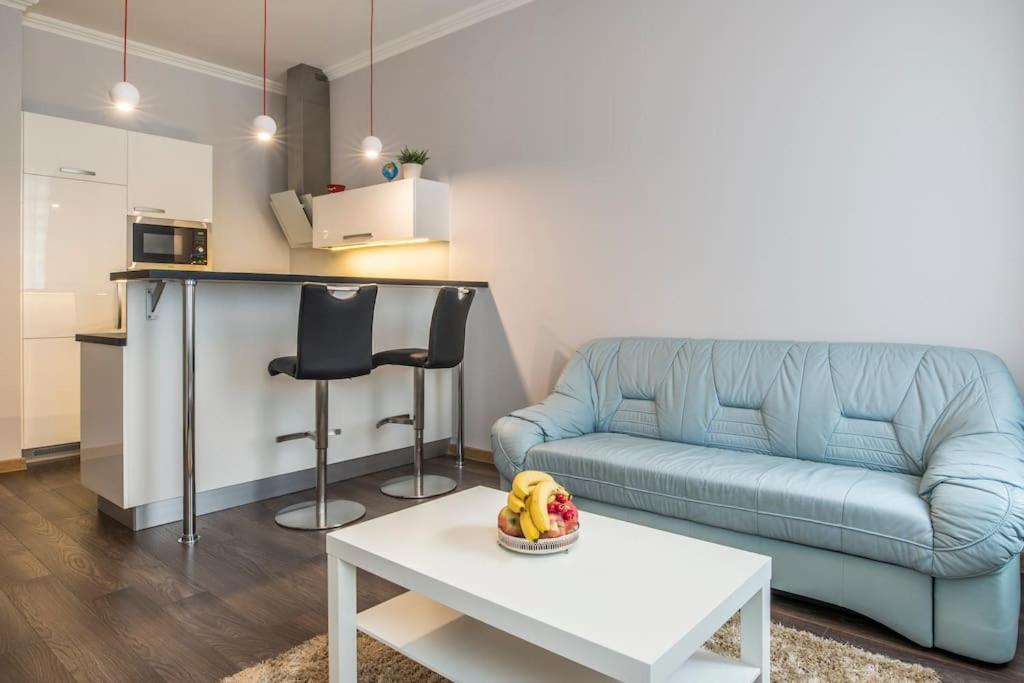 Superb Brand New Centra, Riga, Latvia Апартаменты Рига